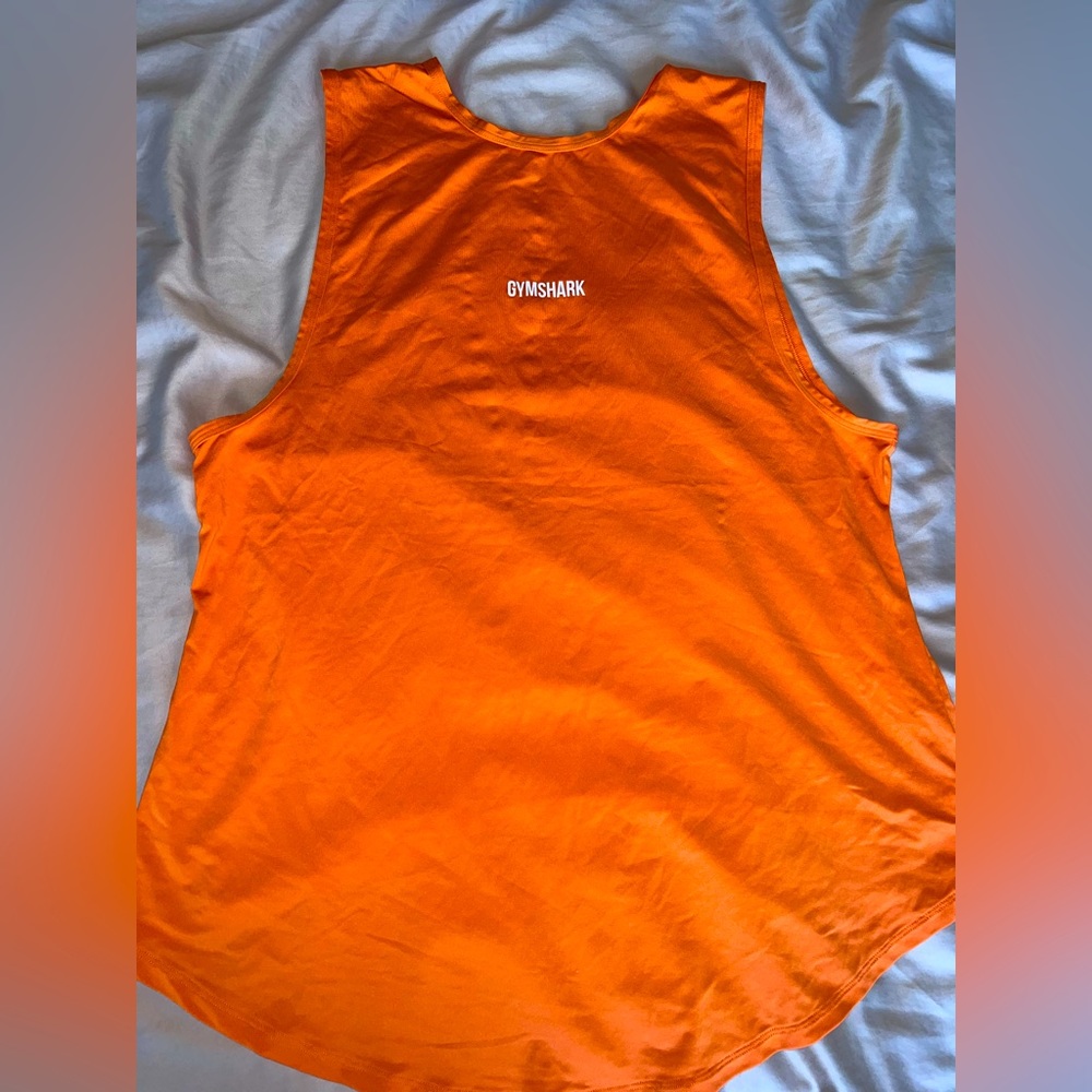 Selling tank top, gym shark. Barely used.